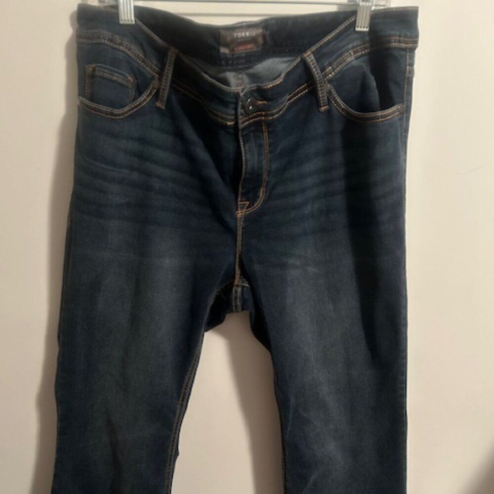 Torrid Slim Boot cut 5 pocket distressed denim jeans, size 18S